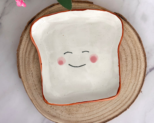Produktionszeit bis zu 8 Wochen | Toastteller “Smiley” 15,5x13