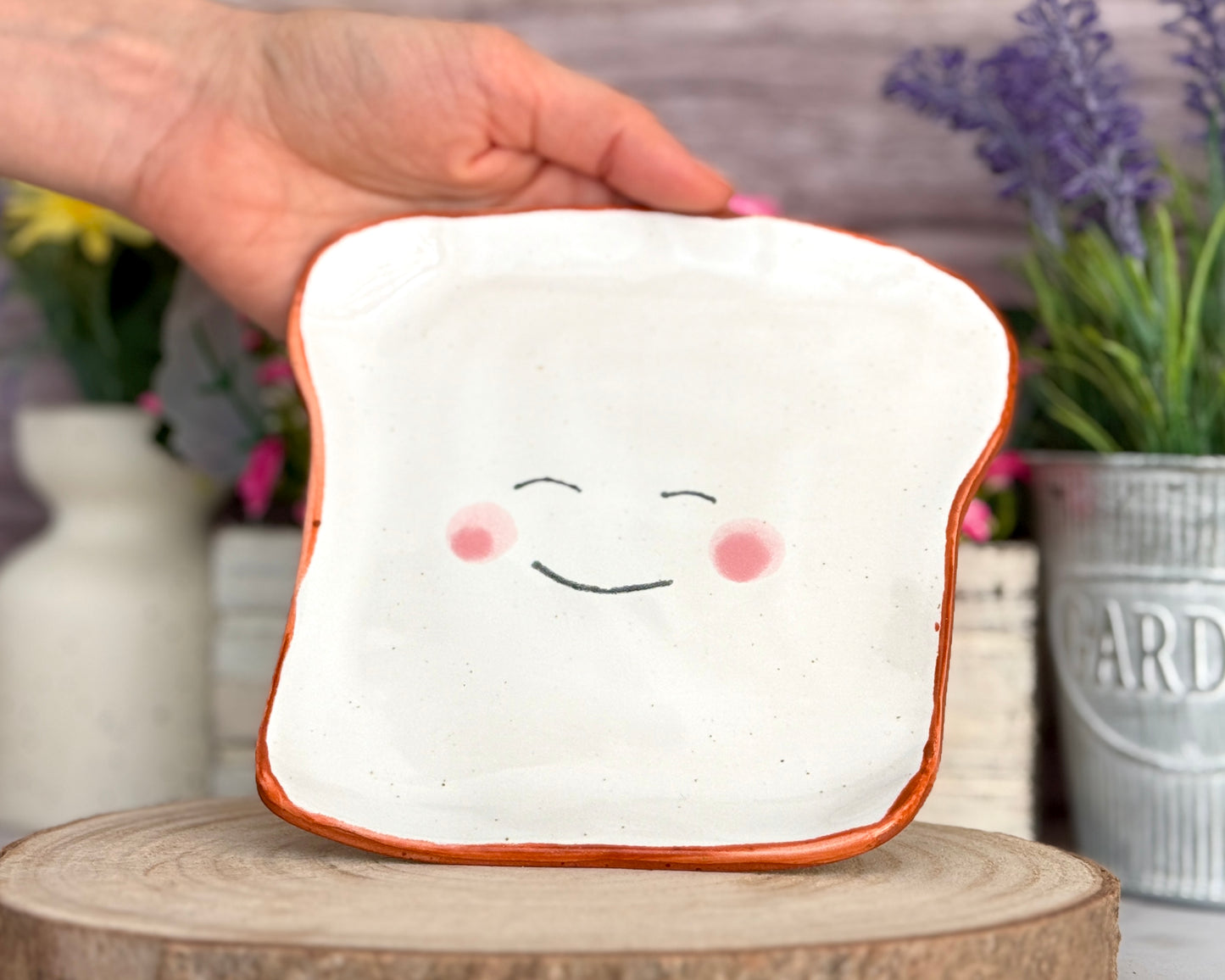 Produktionszeit bis zu 8 Wochen | Toastteller “Smiley” 15,5x13