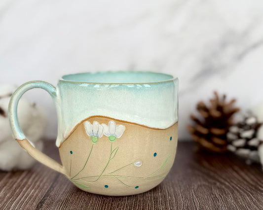 Produktion bis 8 Wochen nach Bestellung | Tasse „Schneeglöckchen“