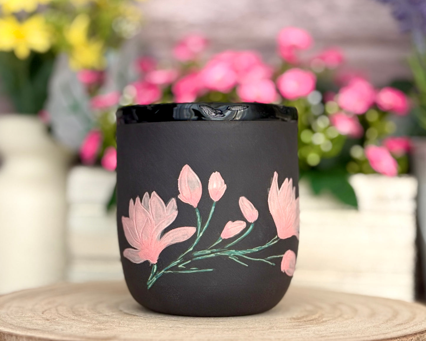 Porzellanbecher „Magnolien“ | Schwarzes Porzellan 300ml #55