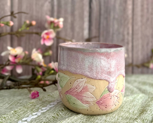 Produktion bis 8 Wochen nach Bestellung |Tasse/ Becher "Magnolien"